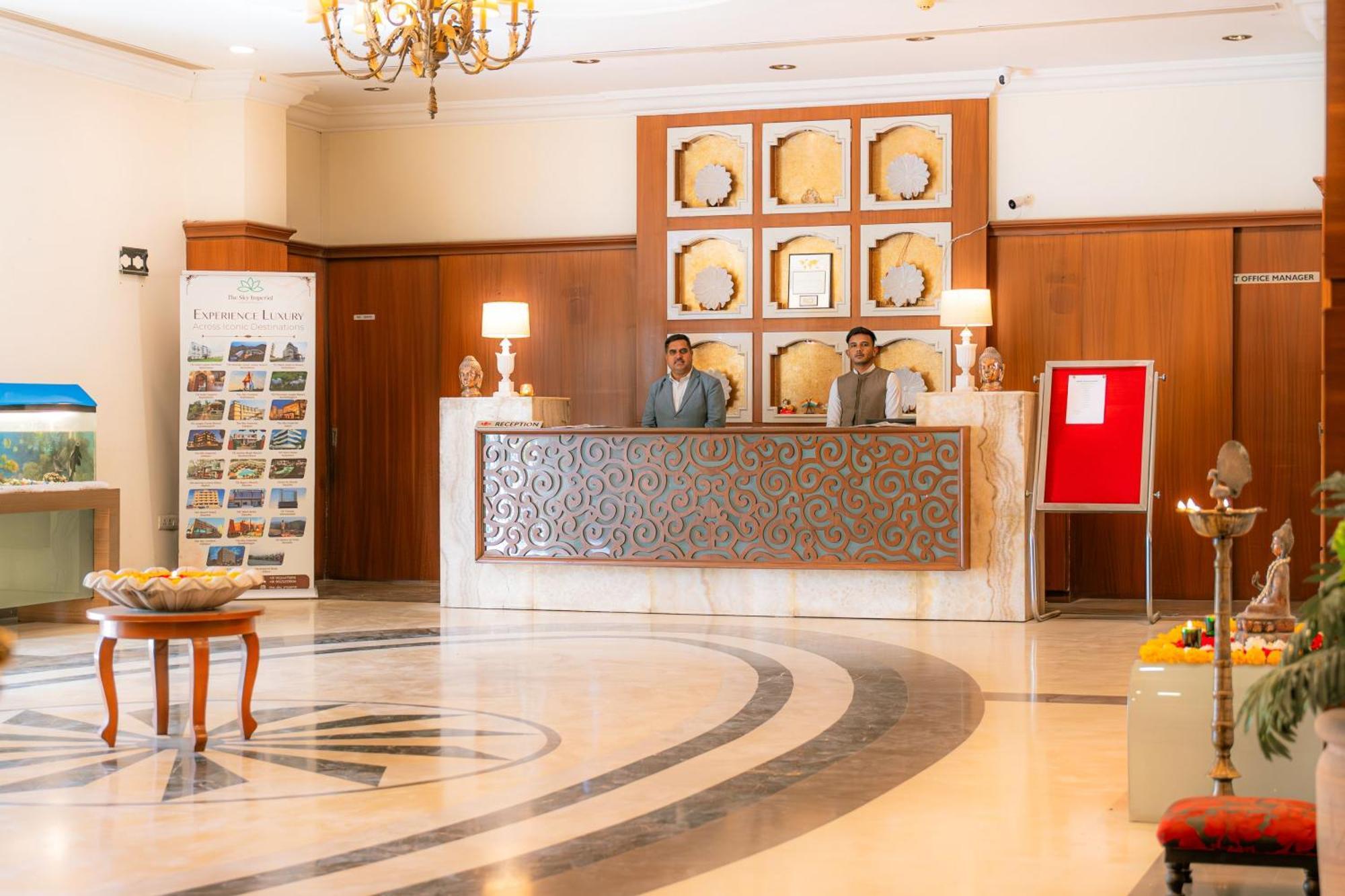 فندق The Sky Imperial, أُودايبور المظهر الخارجي الصورة